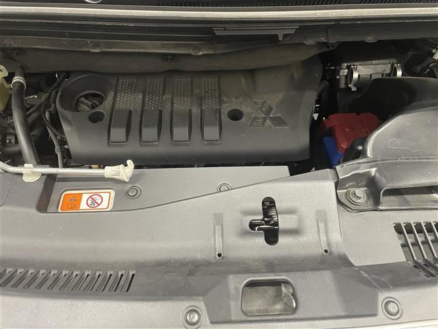 デリカD:5 アーバンギア G パワーパッケージ 前後ドラレコ 助手席側電動ステップ 左右パワスラ 全方位カメラ スマートキー LEDライト 運転席パワーシート ブラインドスポットアシスト フロアマット(40枚目)