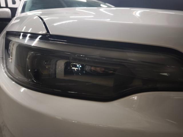 ジープ・チェロキー リミテッド ワンオーナー シートベンチレーション 純正ナビ フルセグTV 黒革シート パワーシート ACC スマートキー パワーバックドア アイドリングストップ 純正フロアマット バックカメラ パークアシスト(54枚目)