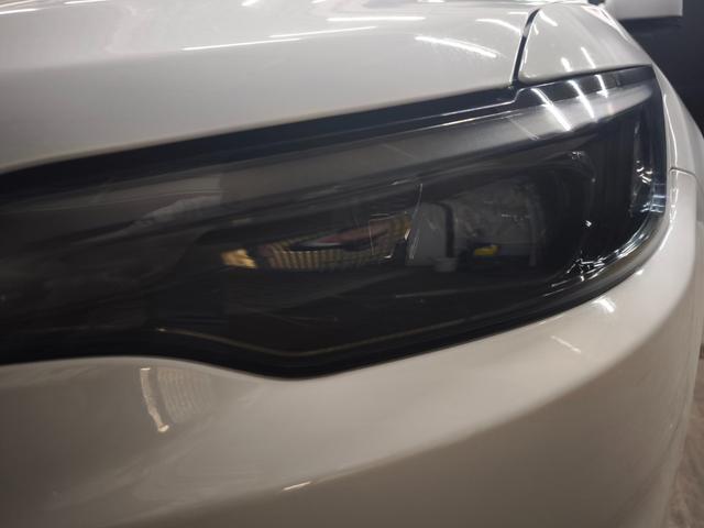 ジープ・チェロキー リミテッド ワンオーナー シートベンチレーション 純正ナビ フルセグTV 黒革シート パワーシート ACC スマートキー パワーバックドア アイドリングストップ 純正フロアマット バックカメラ パークアシスト(55枚目)