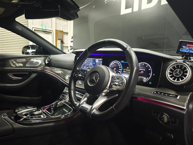 CLSクラス CLS53 4マチック+ パノラミックスライディングルーフ シートベンチレーション アンビエントライト エアバランスPKG 20インチAMG5スポークAW ヘッドアップディスプレイ 社外レーダー レーダーセーフティPKG(6枚目)
