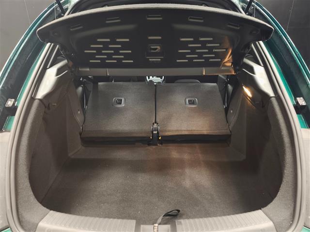 ザ・ビートル デザイン 純正ナビ Bluetooth フルセグTV ブラインドスポットアシスト クルーズコントロール プッシュスタート スマートキー 純正16インチAW ETC オートライト USB HIDヘッドライト(28枚目)