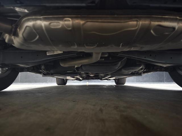 ザ・ビートル デザイン 純正ナビ Bluetooth フルセグTV ブラインドスポットアシスト クルーズコントロール プッシュスタート スマートキー 純正16インチAW ETC オートライト USB HIDヘッドライト(50枚目)