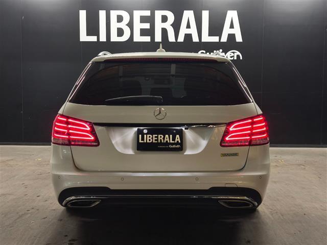 ＬＩＢＥＲＡＬＡは全国に約４０店舗以上※。どの店舗の在庫でもお近くのＬＩＢＥＲＡＬＡでご購入いただけます。※２０２３年１１月現在