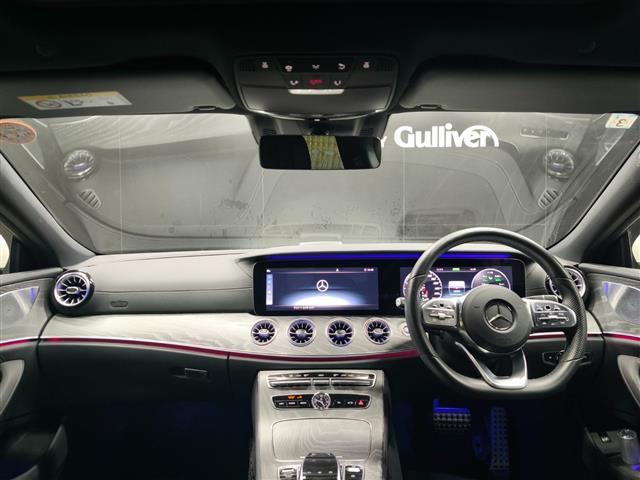 ＣＬＳクラス ＣＬＳ４５０　４マチック　スポーツ　ワンオーナー　エクスクルーシブＰＫＧ　パノラミックスライディングルーフ　マルチビームＬＥＤヘッドライト　シートベンチレーション　黒革シート　全方位カメラ　純正ＨＤＤナビ　ブルメスタースピーカー（5枚目）