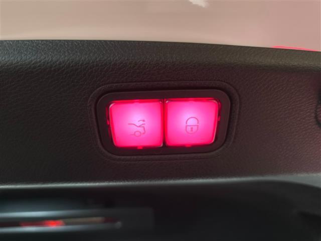 ＣＬＳクラス ＣＬＳ４５０　４マチック　スポーツ　ワンオーナー　エクスクルーシブＰＫＧ　パノラミックスライディングルーフ　マルチビームＬＥＤヘッドライト　シートベンチレーション　黒革シート　全方位カメラ　純正ＨＤＤナビ　ブルメスタースピーカー（39枚目）