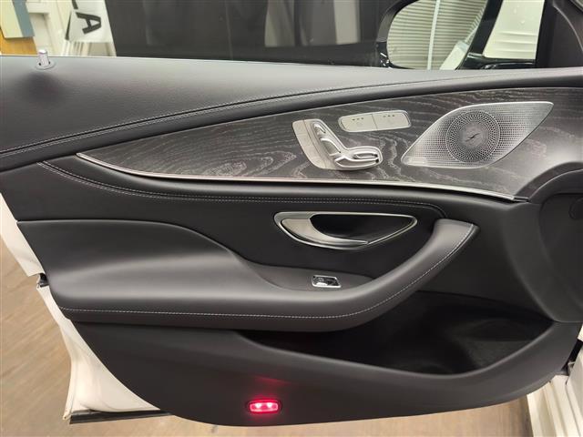 ＣＬＳクラス ＣＬＳ４５０　４マチック　スポーツ　ワンオーナー　エクスクルーシブＰＫＧ　パノラミックスライディングルーフ　マルチビームＬＥＤヘッドライト　シートベンチレーション　黒革シート　全方位カメラ　純正ＨＤＤナビ　ブルメスタースピーカー（42枚目）
