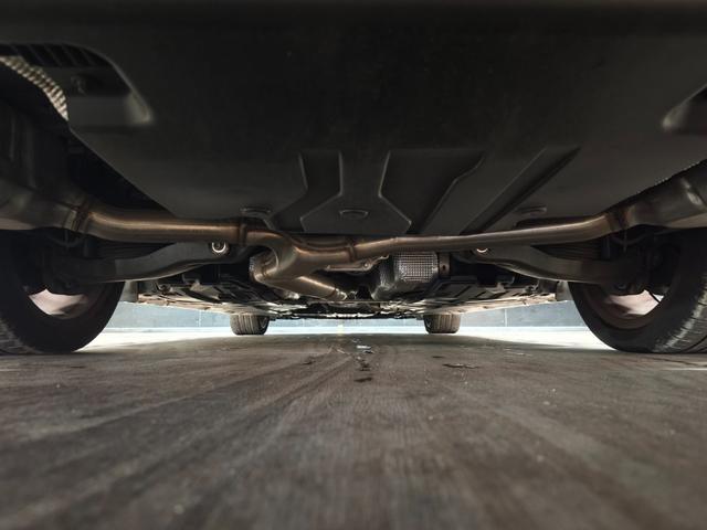 ＣＬＳクラス ＣＬＳ４５０　４マチック　スポーツ　ワンオーナー　エクスクルーシブＰＫＧ　パノラミックスライディングルーフ　マルチビームＬＥＤヘッドライト　シートベンチレーション　黒革シート　全方位カメラ　純正ＨＤＤナビ　ブルメスタースピーカー（63枚目）