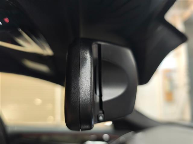 ５シリーズ ５２３ｄツーリング　Ｍスポーツ　ハイラインＰＫＧ　イノベーションＰＫＧ　全方位カメラ　前方ドラレコ　フルセグＴＶ　ＬＥＤヘッドライト　純正ＨＤＤナビ　前席パワーシート　パワーバックドア　純正フロアマット　Ｂｌｕｅｔｏｏｔｈ（25枚目）