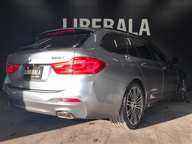 ５シリーズ ５２３ｄツーリング　Ｍスポーツ　ハイラインＰＫＧ　イノベーションＰＫＧ　全方位カメラ　前方ドラレコ　フルセグＴＶ　ＬＥＤヘッドライト　純正ＨＤＤナビ　前席パワーシート　パワーバックドア　純正フロアマット　Ｂｌｕｅｔｏｏｔｈ（47枚目）