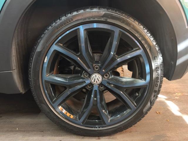 Ｔ－クロス ＴＳＩ　１ｓｔプラス　純正ナビ　ＡｐｐｌｅＣａｒｐｌａｙ　ＡｎｄｒｏｉｄＡｕｔｏ　デザインパッケージ　レーンキープアシスト　ハイビームアシスト　バックカメラ　シルバールーフレール　ドラレコ前後　社外アルミスタッドレス有（52枚目）