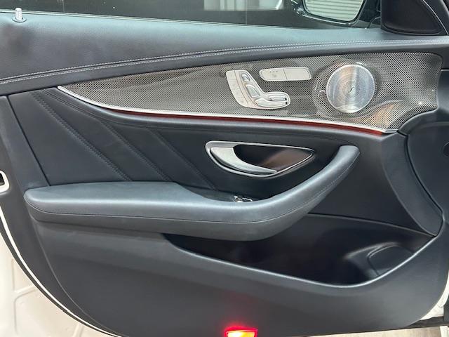 �R���Z�v�g�́y�܊��Ŋr�ׂ�z�B���C�y�ɃX�^�b�t�ɂ��q�ˉ������I�I