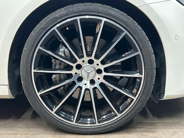 �k�h�a�d�q�`�k�`�́A�A���ԑI�т̐V���ȃX�^�C�����Ă���C���|�[�g�E�Z���N�g�E�u�����h�ł��B�I�[�i�[�l�ƂȂ�����N���}���璼�ڊ����銴������ɂ����A�ŗǂ̈��Ƃ̏o����R�[�f�B�l�[�g�������܂��B