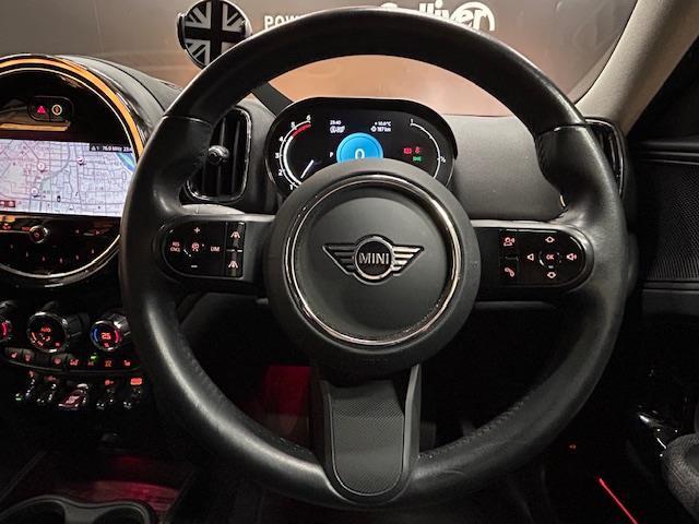 ＭＩＮＩ クーパーＤ　クロスオーバー　純正ナビ　バックカメラ　１８インチピンスポークブラックＡＷ　クロスレザレットシート　アダクティブクルーズコントロール　ＬＥＤヘッドライト　プライバシーガラス　スマートキー　ドラレコ（25枚目）
