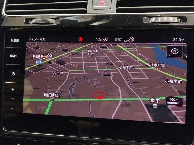 ゴルフＧＴＩ ベースグレード　ワンオーナー　後期型　純正ナビ　ＵＳＢ／ＢＴ／ＡｐｐｌｅＣａｒＰｌａｙ／ＡｎｄｒｏｉｄＡｕｔｏ　フルセグＴＶ　ＡＣＣ　ＬＥＤヘッドライト　レーンキープ　ブラインドスポットモニター　ＥＴＣ２．０　禁煙車（11枚目）