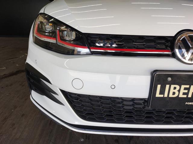 ゴルフＧＴＩ ベースグレード　ワンオーナー　後期型　純正ナビ　ＵＳＢ／ＢＴ／ＡｐｐｌｅＣａｒＰｌａｙ／ＡｎｄｒｏｉｄＡｕｔｏ　フルセグＴＶ　ＡＣＣ　ＬＥＤヘッドライト　レーンキープ　ブラインドスポットモニター　ＥＴＣ２．０　禁煙車（53枚目）