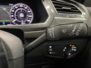 TDI 4モーション Rライン 全方位カメラ 運転席パワーシート シートヒーター 純正ナビ コーナーセンサー パークアシスト 19インチAW 黒革シート フルセグTV Bluetooth ACC 衝突軽減ブレーキ ETC2.0(27枚目)