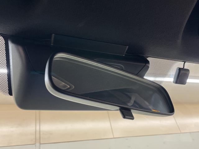 ���ŐV�i�r�i�t���Z�O�E�����Z�O�E�c�u�c�Đ��j�����ē��B�J���b�c�F���A�E�A���p�C���E�C�N���v�X�̃i�r���戵���Ă���o�b�N�J�����i�o�b�N���j�^�[�j��ȃ��j�^�[�i�t���b�v�_�E�����j�^�[�j�̎�t���\�ł��B