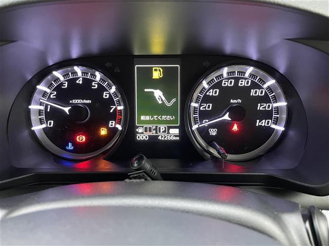 �K���o�[�F���X�̃X�^�b�t�ł��B�@���Ԃ̂��ƂȂ�ł������k���������I