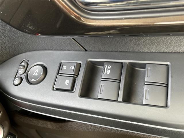 L コーディネートスタイル 登録済み未使用車 ホンダセンシング 両側電動スライドドア 衝突軽減自動ブレーキ アダプティブクルーズコントロール LEDオートライト 前席シートヒーター アレルクリーンシート フルオートAC Bカメラ(18枚目)