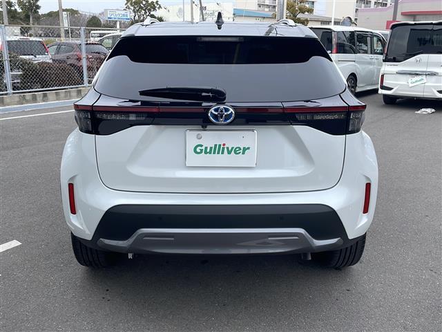 ヤリスクロス ハイブリッドＺ　アドベンチャー　禁煙車　純正ナビ　トヨタセーフティセンス　トヨタチームメイト　全方位カメラ　ブラインドスポットモニタ　ＥＴＣ　ハンズフリーパワーバックドア　ステアリングヒーター　オートエアコン　ＡＣ１００Ｖコンセント（33枚目）