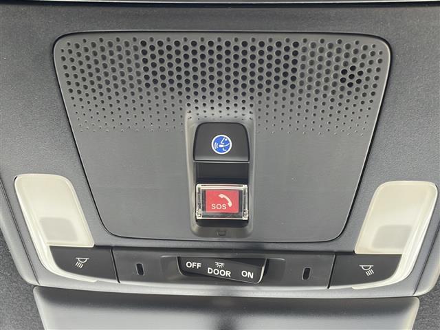 スパーダ　禁煙車　ワンオーナー　純正フリップダウンモニター　純正ナビ（ＬＸＭ－２３７ＶＦＮｉ）　Ｂｌｕｅｔｏｏｔｈ　フルセグＴＶ　ＤＶＤ再生機能　ＡＭ　ＦＭ　ＨＤＭＩ接続　ホンダセンシング　レーダ―クルコン(19枚目)