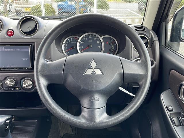 パジェロミニ ＸＲ　社外ナビＣＮ－ＲＥ０５Ｄ　フルセグＴＶ　ＣＤ／ＤＶＤ再生　Ｂｌｕｅｔｏｏｔｈオーディオ　ＳＤカード録音　ＡＭ／ＦＭラジオ　ＡＣ　キーレス　電動格納ドアミラー　レザー調シートカバー（Ｃｌａｚｚｉｏ）（5枚目）