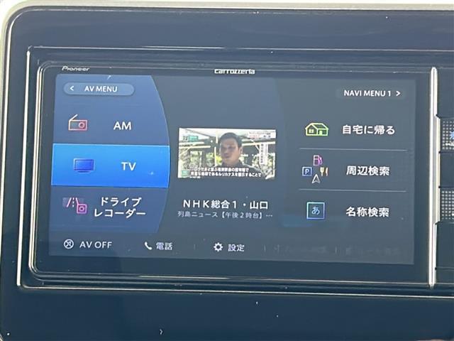 スペーシアカスタム ハイブリッドＸＳ　社外メモリナビ　フルセグテレビ　Ｂｌｕｅｔｏｏｔｈオーディオ　ＤＶＤ再生機能　バックカメラ　ＥＴＣ　ドライブレコーダー　プッシュスタート　スペアキー　スズキセーフティサポート　シートヒーター　禁煙車（5枚目）