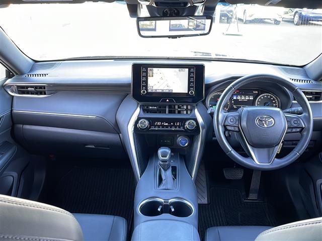 ハリアーハイブリッド Ｇ　純正ディスプレイオーディオ　ナビキット　フルセグＴＶ　Ｂカメ　インテリジェントルームミラー　ＥＴＣ　Ｔｏｙｏｔａ　Ｓａｆｅｔｙ　Ｓｅｎｓｅ　プリクラッシュセーフティ　レーントレーシングアシスト（2枚目）