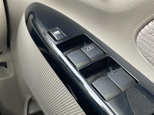 デイズ X 純正ディスプレイオーディオ Bluetooth FM/AM アラウンドビューモニター ETC 衝突軽減システム アイドリングストップ 純正フロアマット スマートキー プッシュスタート スペアキー1本(10枚目)