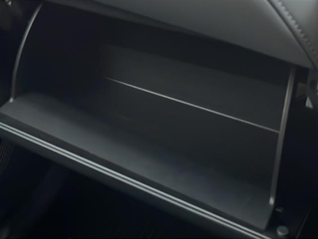 ハリアーハイブリッド Ｇ　ワンオーナー　純正１２インチディスプレイオーディオ　コネクティッドナビ　Ｂｌｕｅｔｏｏｔｈ　フルセグテレビ　ＥＴＣ２．０　トヨタセーフティセンス　レーダークルコン　スペアキー有　取説　保証書（16枚目）