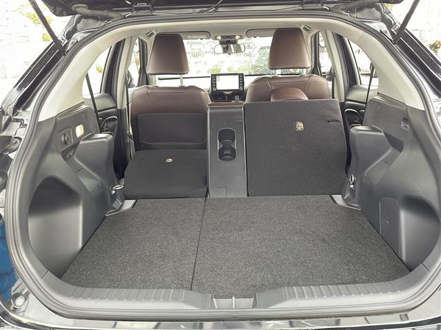 ヤリスクロス Ｚ　純正ディスプレイオーディオ　コネクティッドナビキット　フルセグＴＶ　Ｂカメラ　ＥＴＣ　Ｔｏｙｏｔａ　Ｓａｆｅｔｙ　Ｓｅｎｓｅ　レーントレーシングアシスト　レーダークルコン　ハーフレザーシート（24枚目）