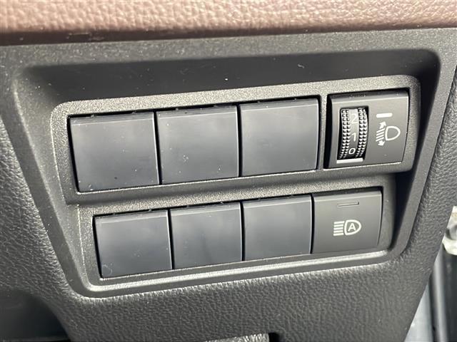 ヤリスクロス Ｚ　純正ディスプレイオーディオ　コネクティッドナビキット　フルセグＴＶ　Ｂカメラ　ＥＴＣ　Ｔｏｙｏｔａ　Ｓａｆｅｔｙ　Ｓｅｎｓｅ　レーントレーシングアシスト　レーダークルコン　ハーフレザーシート（25枚目）