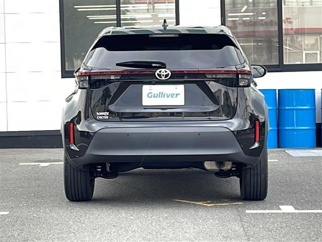 ヤリスクロス Ｚ　純正ディスプレイオーディオ　コネクティッドナビキット　フルセグＴＶ　Ｂカメラ　ＥＴＣ　Ｔｏｙｏｔａ　Ｓａｆｅｔｙ　Ｓｅｎｓｅ　レーントレーシングアシスト　レーダークルコン　ハーフレザーシート（33枚目）