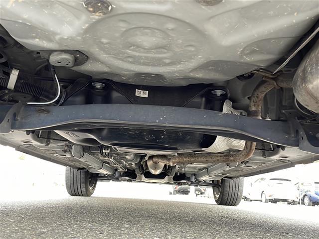 ヤリスクロス Ｚ　純正ディスプレイオーディオ　コネクティッドナビキット　フルセグＴＶ　Ｂカメラ　ＥＴＣ　Ｔｏｙｏｔａ　Ｓａｆｅｔｙ　Ｓｅｎｓｅ　レーントレーシングアシスト　レーダークルコン　ハーフレザーシート（43枚目）