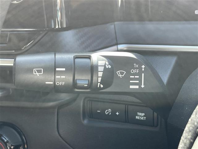 ノート X 純正9インチナビ/Bluetooth/HDMI/USB/フルセグテレビ/アラウンドビューモニター/プロパイロット/スマートルームミラー/おくだけ充電/SOSコール/ドアバイザー(9枚目)