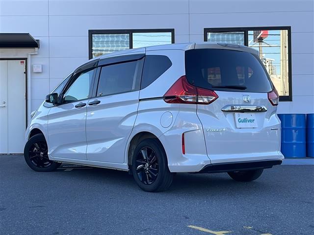 フリード+ハイブリッド ハイブリッドGブラックスタイル 純正メモリナビ バックカメラ Bluetooth フルセグテレビ DVD再生 ホンダセンシング レーダークルコン 衝突回避支援ブレーキ 両側オートスライドドア シートヒーター スペアキー有(32枚目)