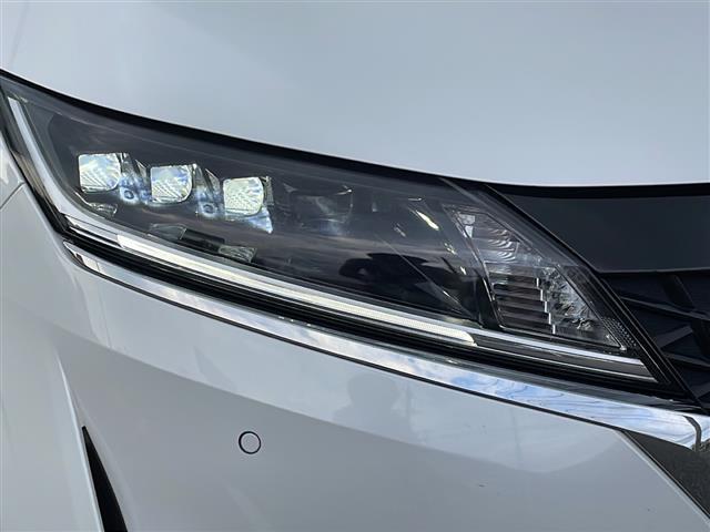 ノート X 純正ナビ Bluetooth フルセグテレビ アラウンドビューモニター プロパイロット エマージェンシーブレーキ LEDヘッドライト デジタルインナーミラー オートハイビーム 置くだけ充電 ドラレコ(35枚目)