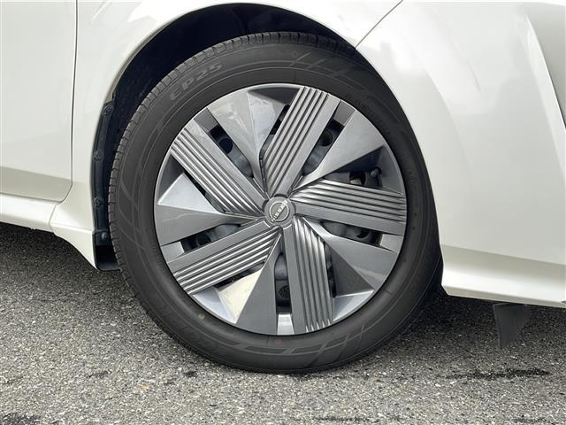 ノート X 純正ナビ Bluetooth フルセグテレビ アラウンドビューモニター プロパイロット エマージェンシーブレーキ LEDヘッドライト デジタルインナーミラー オートハイビーム 置くだけ充電 ドラレコ(40枚目)