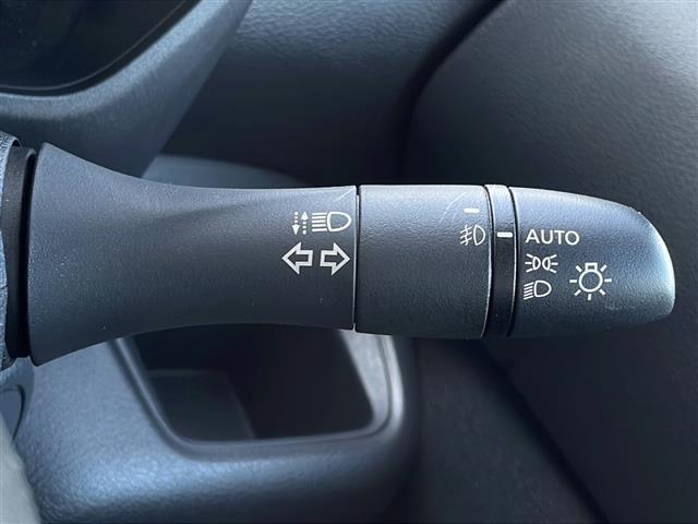 ルークス ハイウェイスター　Ｇターボプロパイロットエディション　純正９インチナビ　アラウンドビューモニター　ドライブレコーダー　両側パワースライドドア　プッシュスタート　エマージェンシーブレーキ　プロパイロット　純正アルミホイール　ロッソモデロマフラーカッター（19枚目）