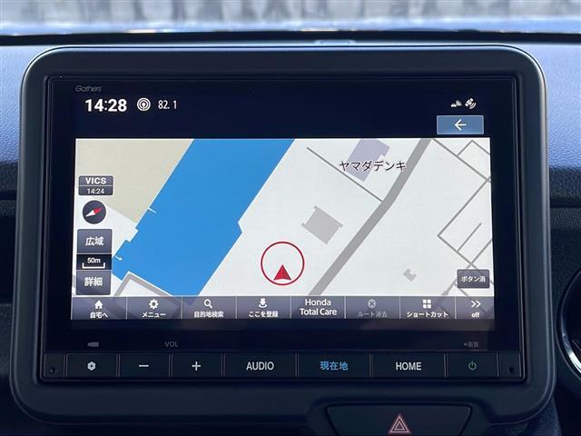 Ｎ－ＢＯＸカスタム ベースグレード　純正８インチナビ　フルセグテレビ　両側パワースライドドア　ホンダセンシング　クルーズコントロール　車線逸脱防止　純正フロアマット　ドライブレコーダー　プッシュスタート　純正ＬＥＤヘッドライト　ＥＴＣ（3枚目）