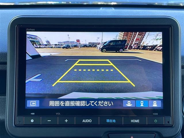 Ｎ－ＢＯＸカスタム ベースグレード　純正８インチナビ　フルセグテレビ　両側パワースライドドア　ホンダセンシング　クルーズコントロール　車線逸脱防止　純正フロアマット　ドライブレコーダー　プッシュスタート　純正ＬＥＤヘッドライト　ＥＴＣ（4枚目）