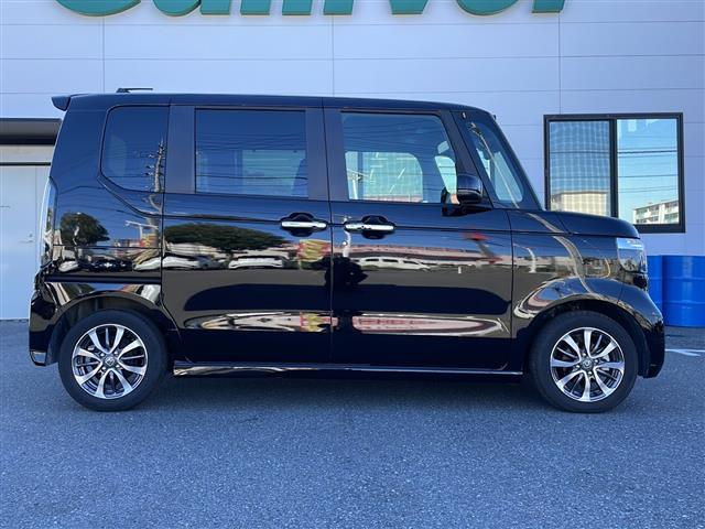 Ｎ－ＢＯＸカスタム ベースグレード　純正８インチナビ　フルセグテレビ　両側パワースライドドア　ホンダセンシング　クルーズコントロール　車線逸脱防止　純正フロアマット　ドライブレコーダー　プッシュスタート　純正ＬＥＤヘッドライト　ＥＴＣ（35枚目）