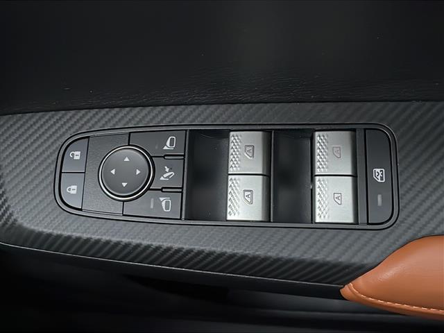 アウトランダーPHEV P 純正9インチナビ アラウンドビューモニター e-Assist BOSEサウンド パドルシフト ブラインドスポットモニター 置くだけ充電 オートハイビーム シートヒーター ルーフキャリア ドラレコ(13枚目)