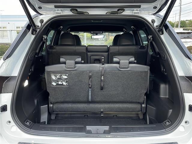 アウトランダーPHEV P 純正9インチナビ アラウンドビューモニター e-Assist BOSEサウンド パドルシフト ブラインドスポットモニター 置くだけ充電 オートハイビーム シートヒーター ルーフキャリア ドラレコ(25枚目)