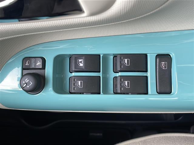 ムーヴキャンバス Gホワイトアクセントリミテッド SAIII 純正ナビ アラウンドビューモニター ETC ドライブレコーダー 両側パワースライドドア 純正フロアマット ドアバイザー スマートキー LEDヘッドランプ フォグランプ オートライト スマートアシスト(15枚目)