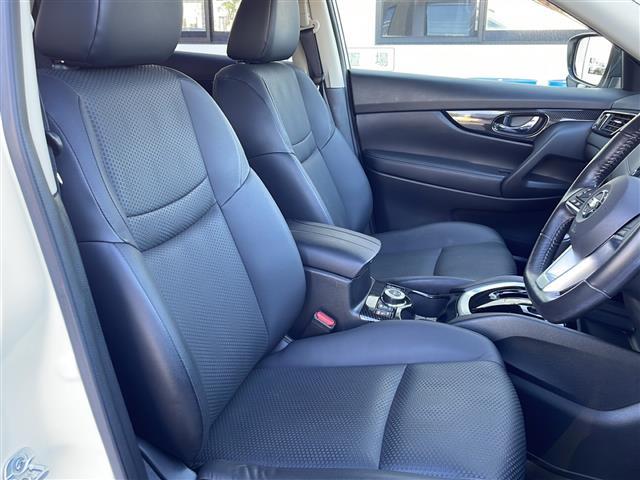 【　フロントシート　】便利なフロントシートで快適ドライブ♪