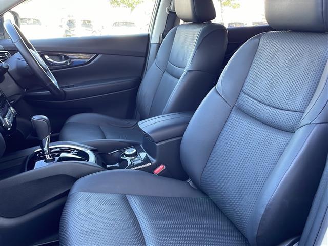 【　フロントシート　】便利なフロントシートで快適ドライブ♪