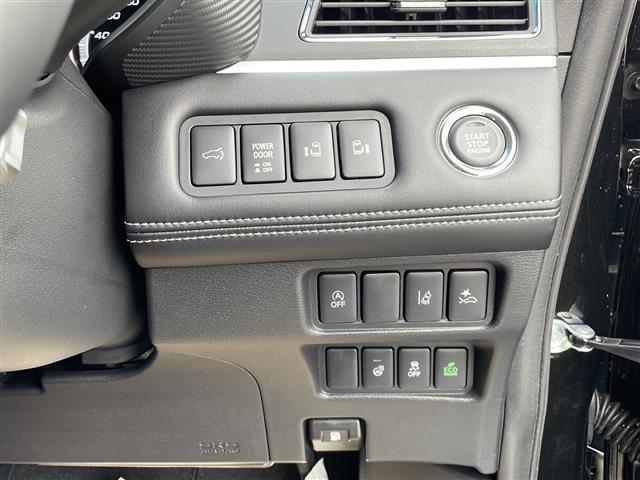 デリカD:5 シャモニー 純正SDナビ アラウンドビューモニター ETC フルセグテレビ プッシュスタート アイドリングストップ スペアキー ハンドルヒーター パワーシート シートヒーター 純正アルミホイール18インチ(16枚目)