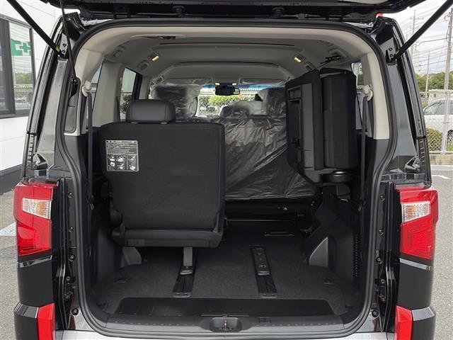 デリカD:5 シャモニー 純正SDナビ アラウンドビューモニター ETC フルセグテレビ プッシュスタート アイドリングストップ スペアキー ハンドルヒーター パワーシート シートヒーター 純正アルミホイール18インチ(26枚目)