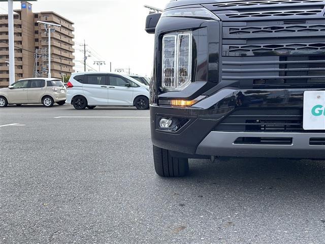 デリカD:5 シャモニー 純正SDナビ アラウンドビューモニター ETC フルセグテレビ プッシュスタート アイドリングストップ スペアキー ハンドルヒーター パワーシート シートヒーター 純正アルミホイール18インチ(39枚目)